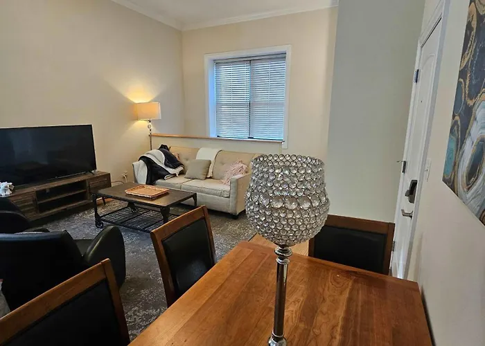 Gold Coast Downtown Sleeps 20 Apartamento *